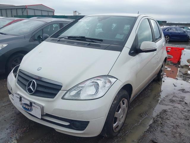 2012 MERCEDES BENZ A160 BLUEE for sale at Copart ROCHFORD