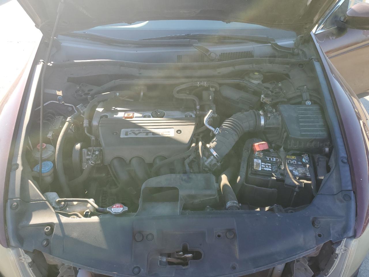 2009 Honda Accord - Image 12
