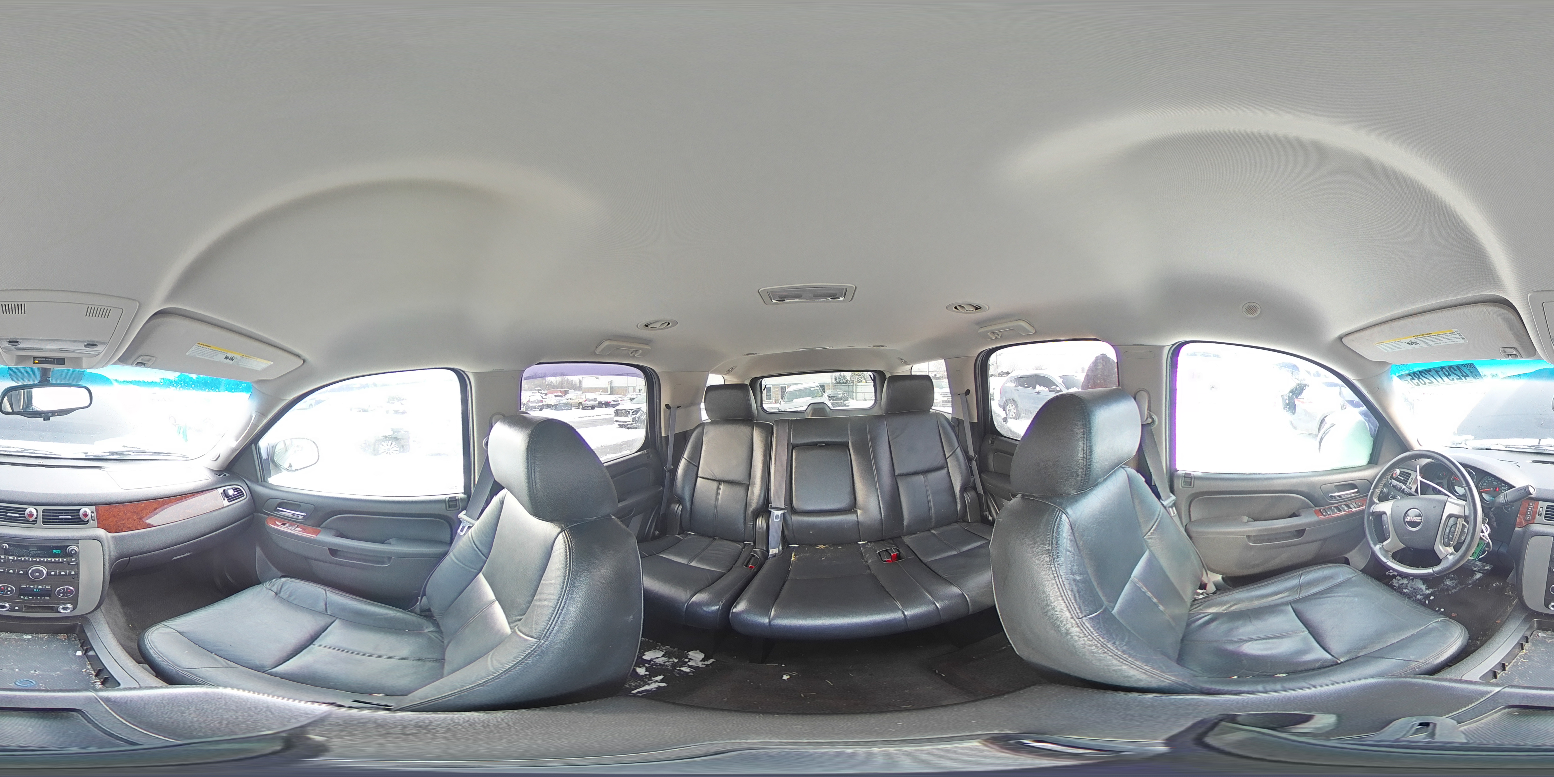 2011 GMC Yukon - Image 14