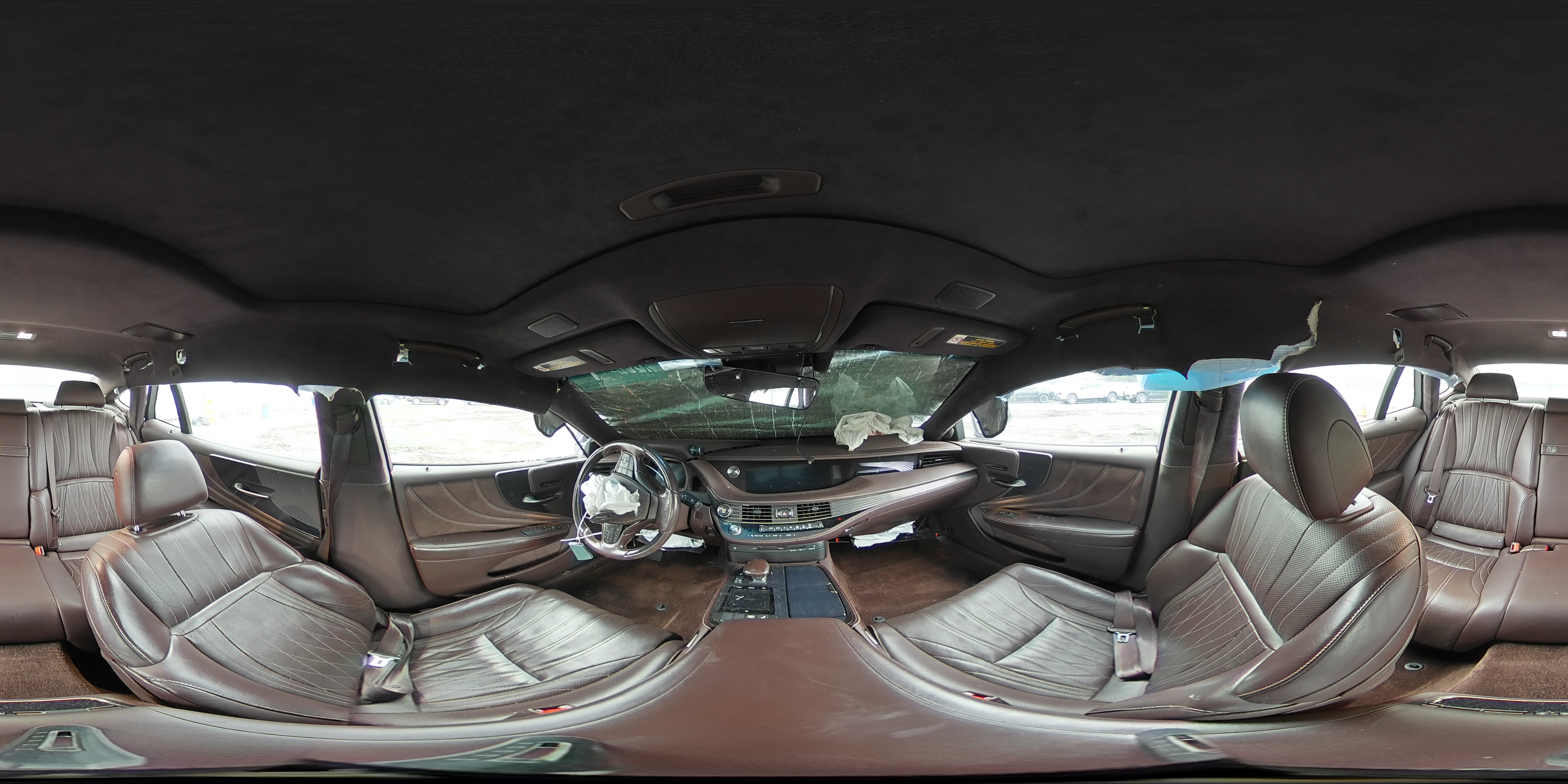 2018 Lexus LS - Image 12