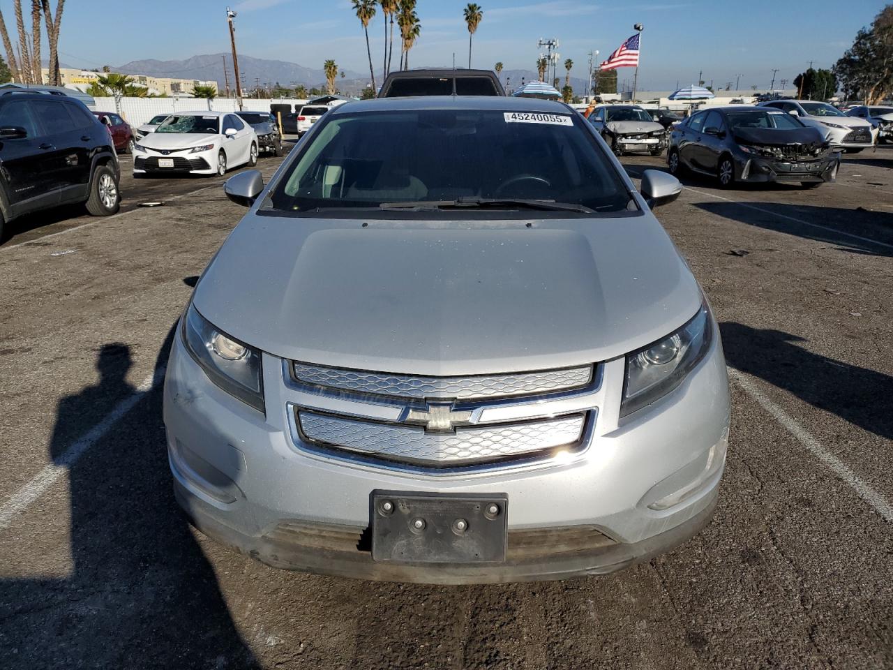 2014 Chevrolet Volt - Image 5