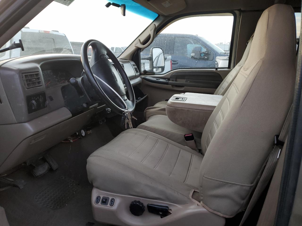 2001 Ford F250 - Image 7