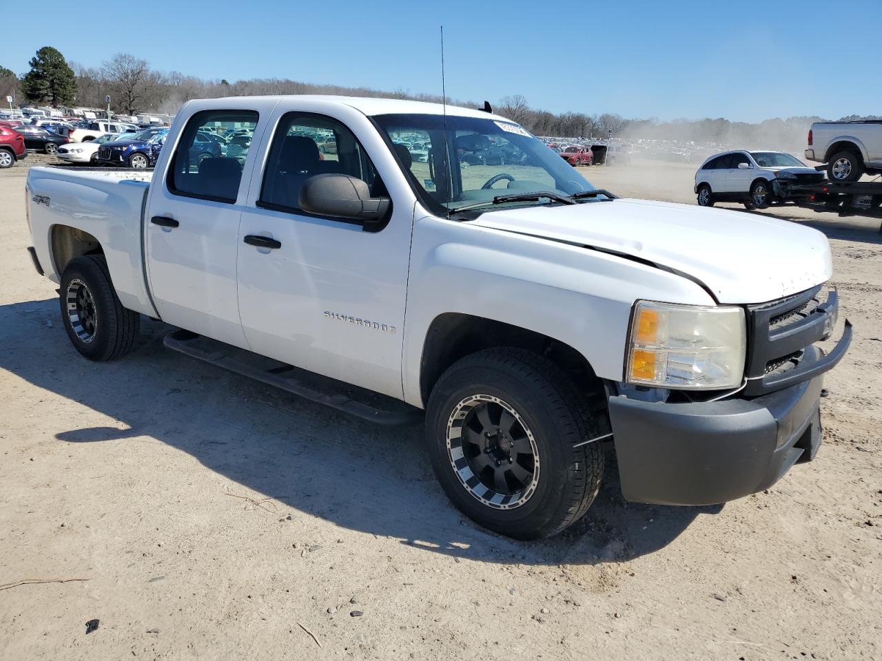 2008 Chevrolet Silverado - Image 4