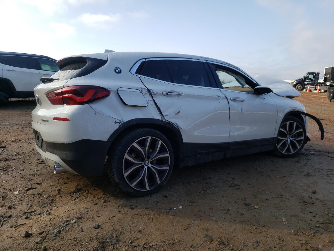 2022 BMW X2 - Image 3