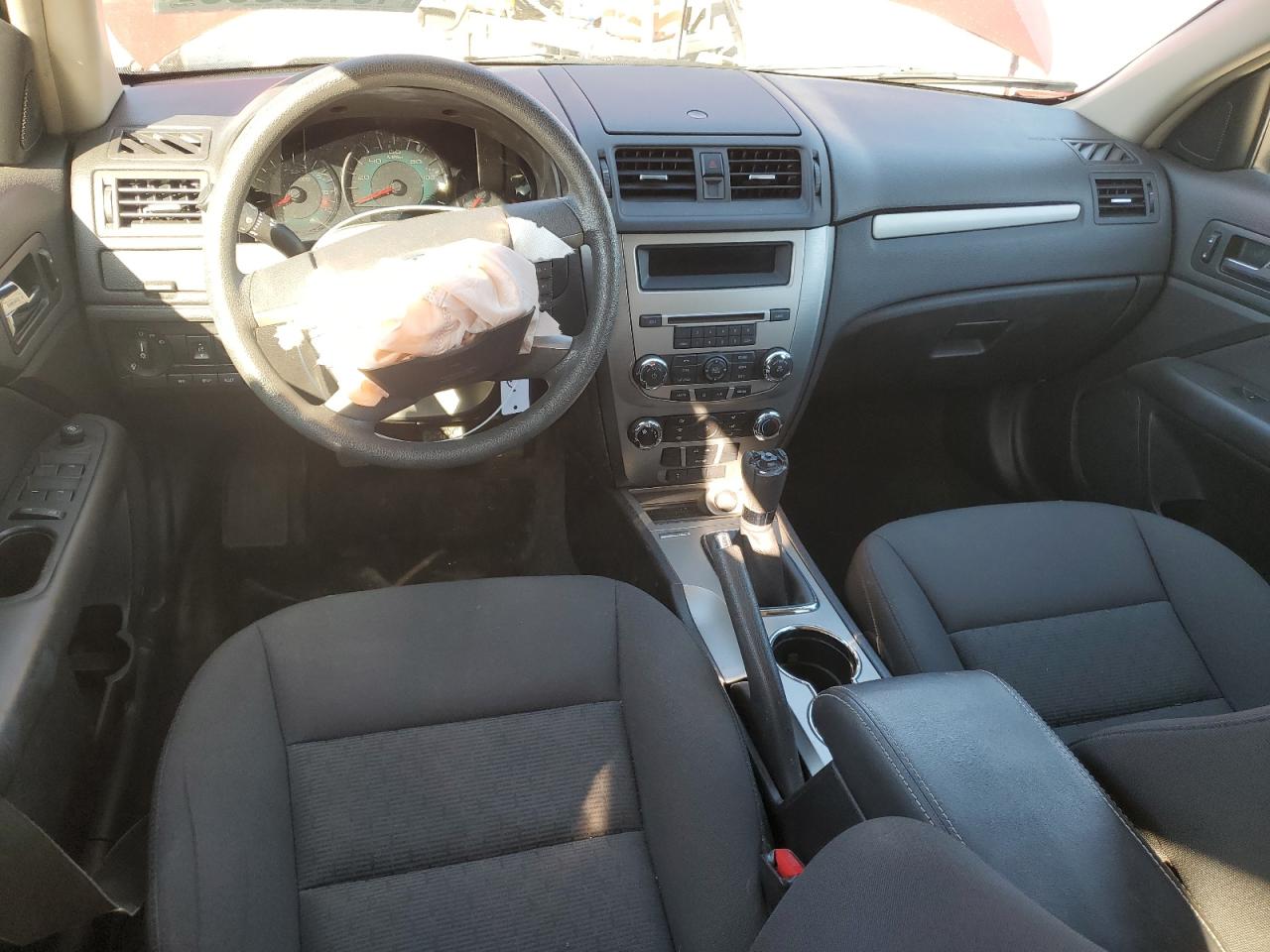 2010 Ford Fusion - Image 8