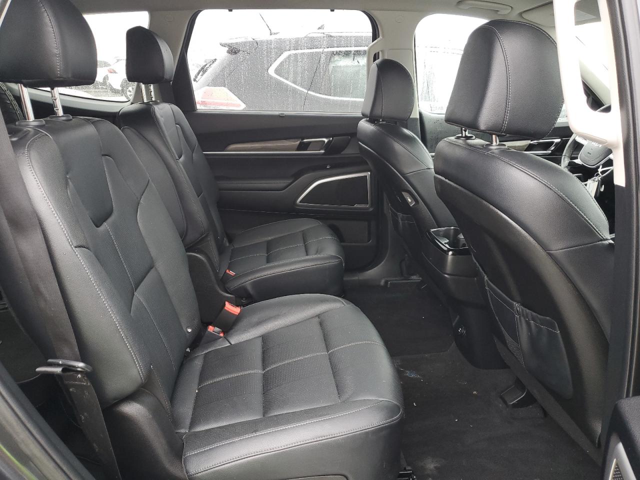 2022 Kia Telluride - Image 11