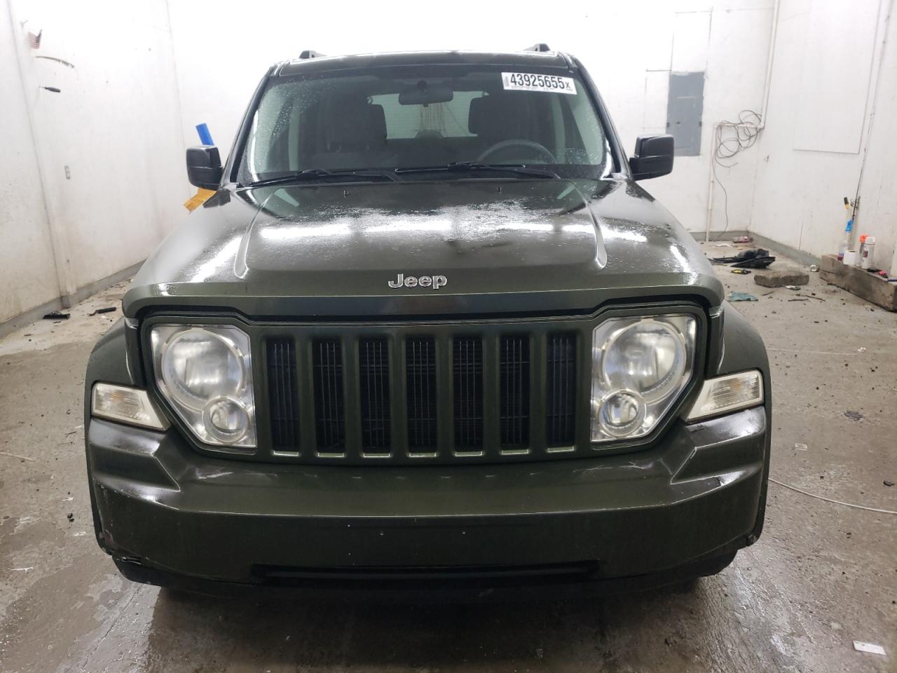 2008 Jeep Liberty (North America) - Image 5