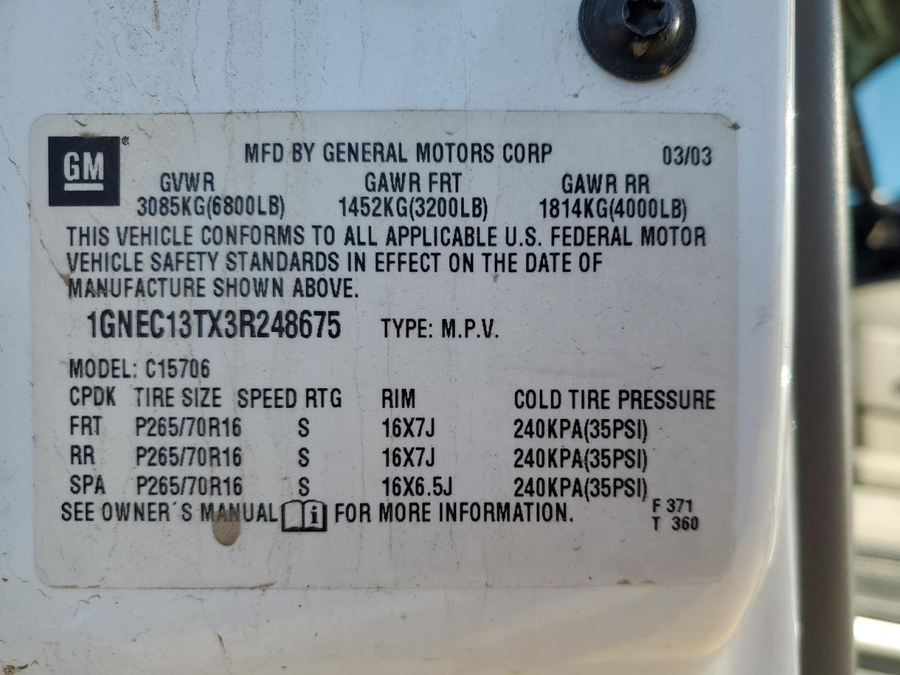 2003 Chevrolet Tahoe - Image 13