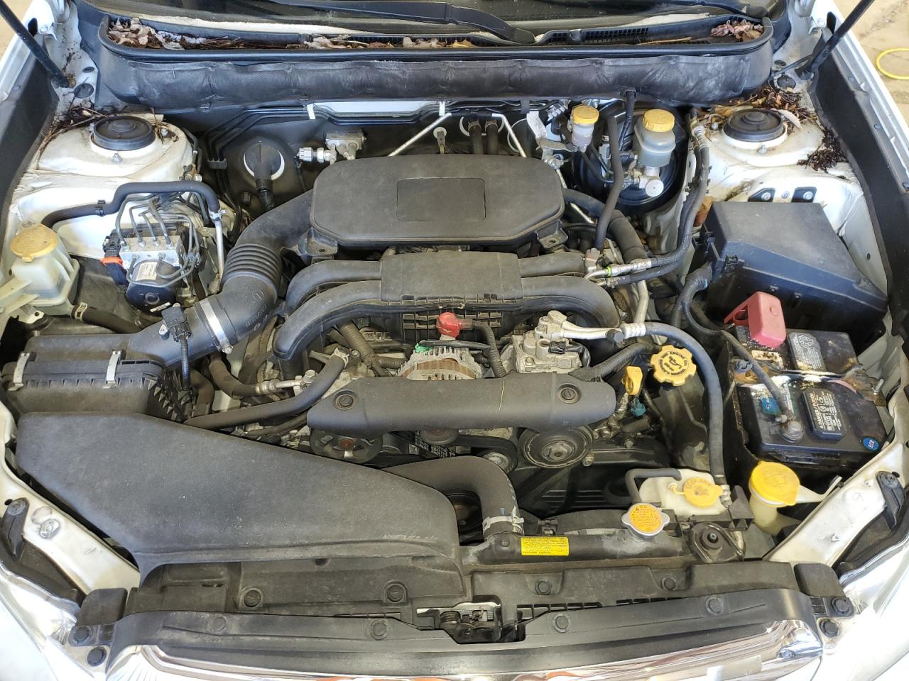 2011 Subaru Outback - Image 12