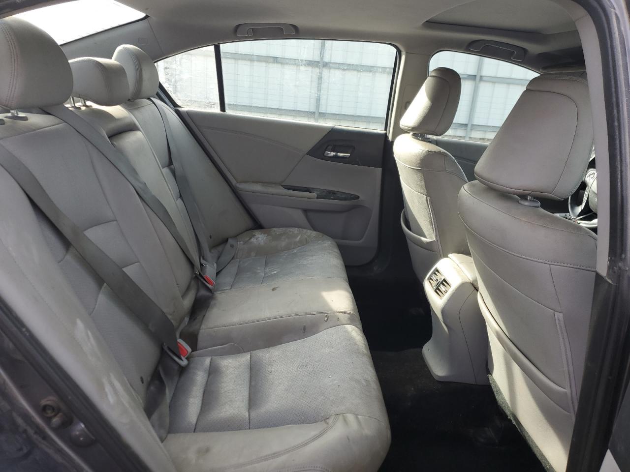 2015 Honda Accord - Image 10