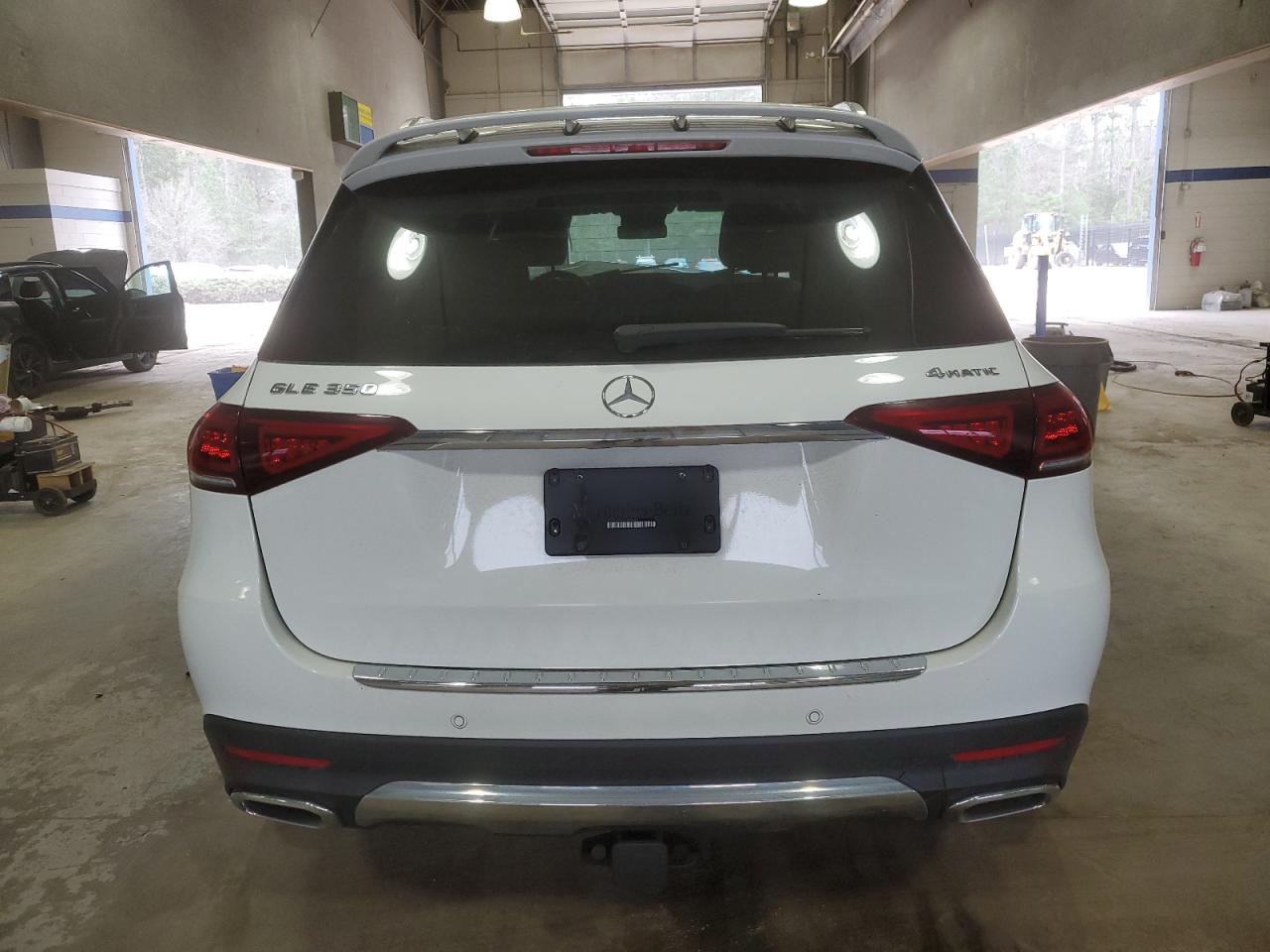 2021 Mercedes-Benz GLE - Image 6