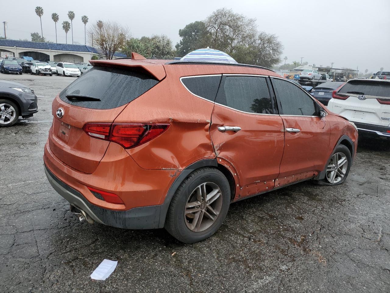 2018 Hyundai Santa Fe - Image 3