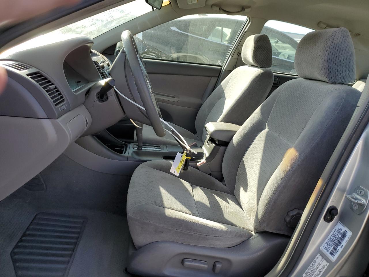 2003 Toyota Camry - Image 7