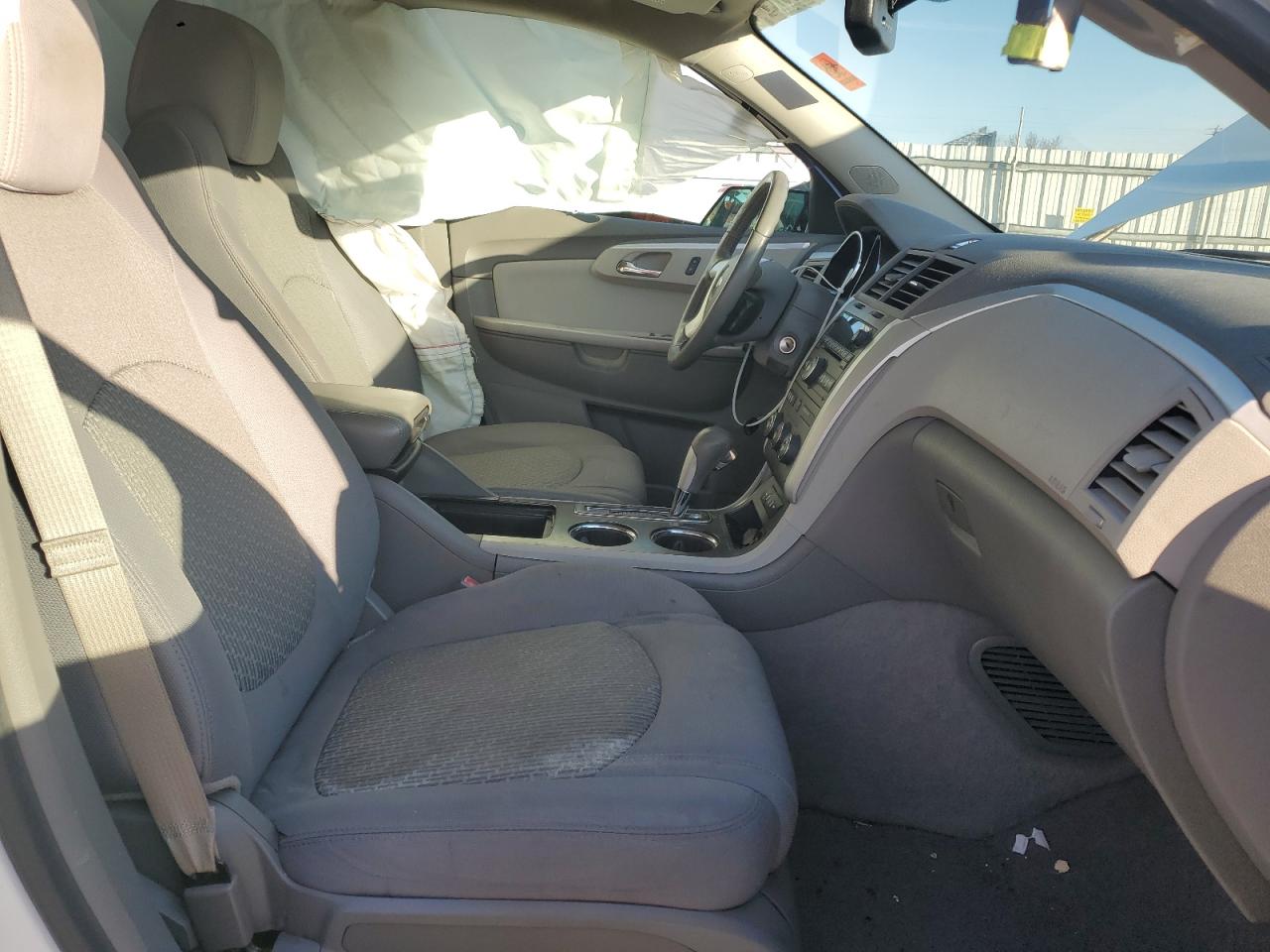 2012 Chevrolet Traverse - Image 7