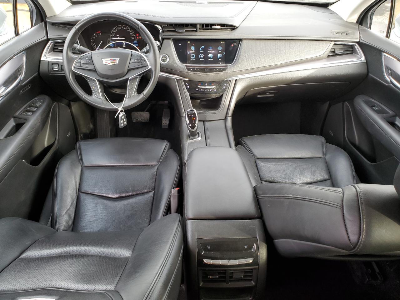 2018 Cadillac XT5 - Image 8