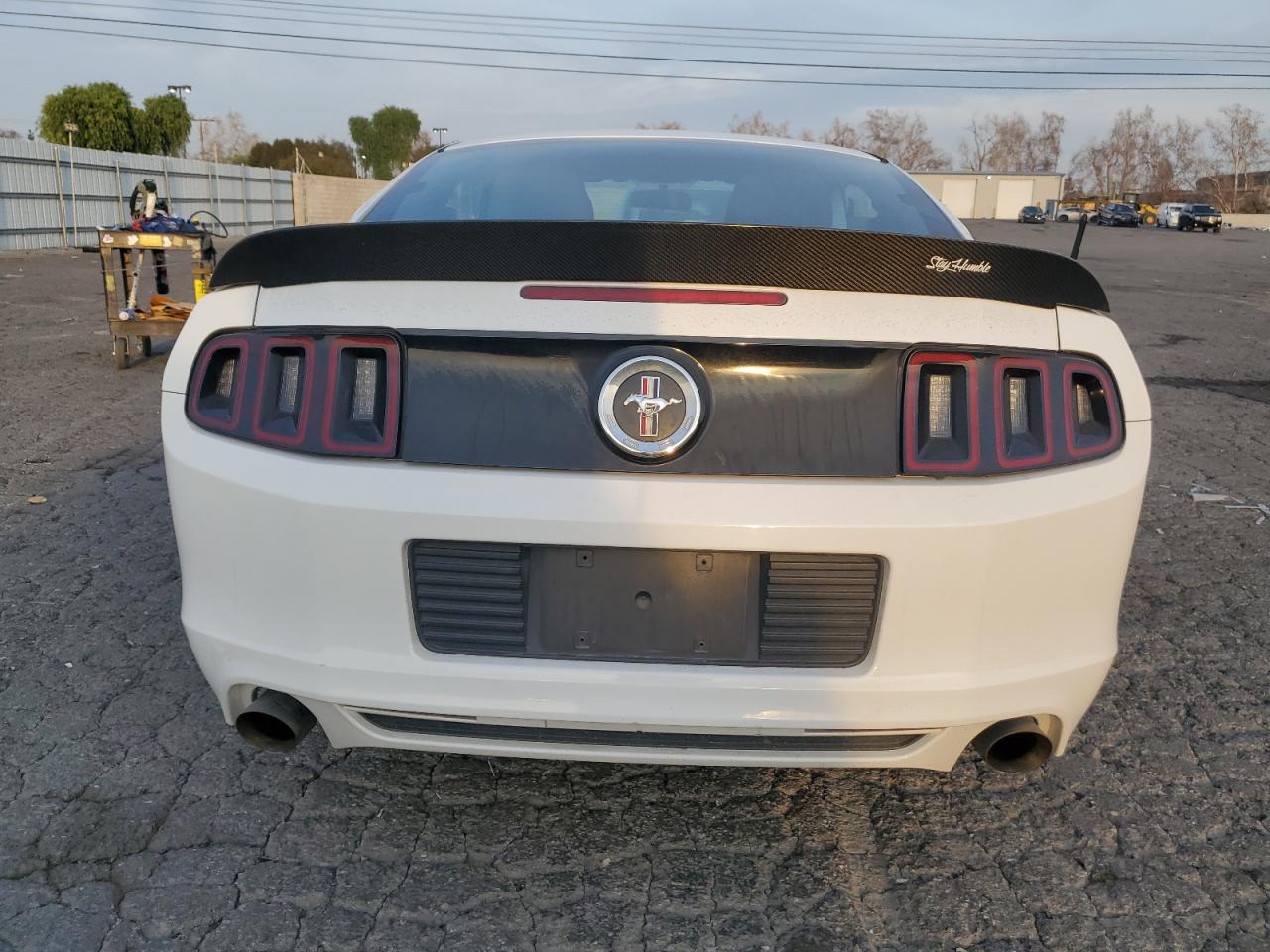 2014 Ford Mustang - Image 6