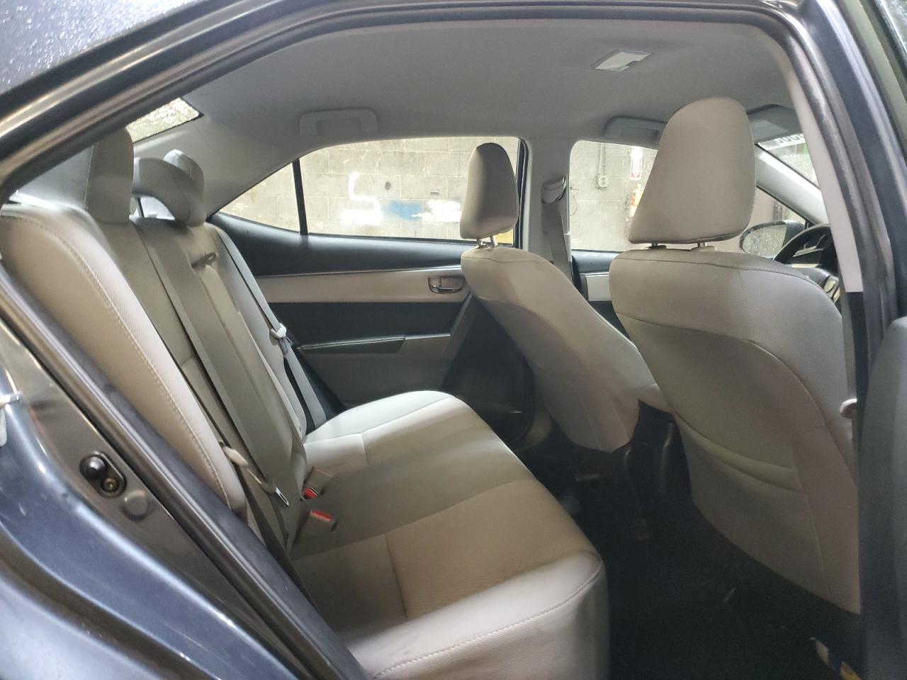 2015 Toyota Corolla - Image 10