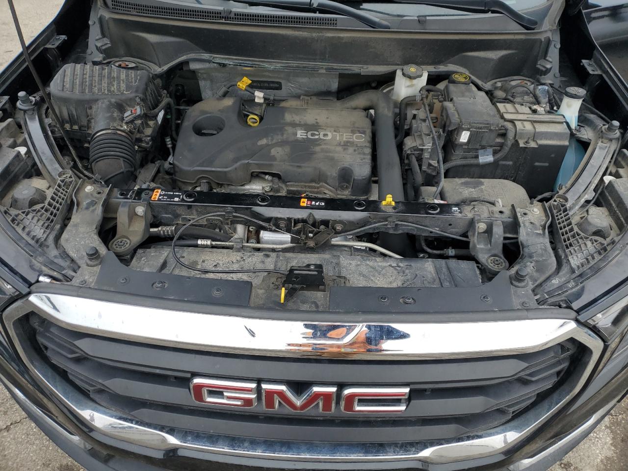 2022 GMC Terrain - Image 12