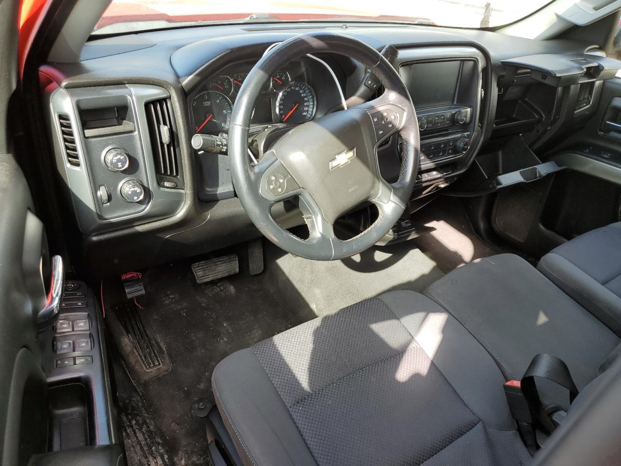 2019 Chevrolet Silverado - Image 8