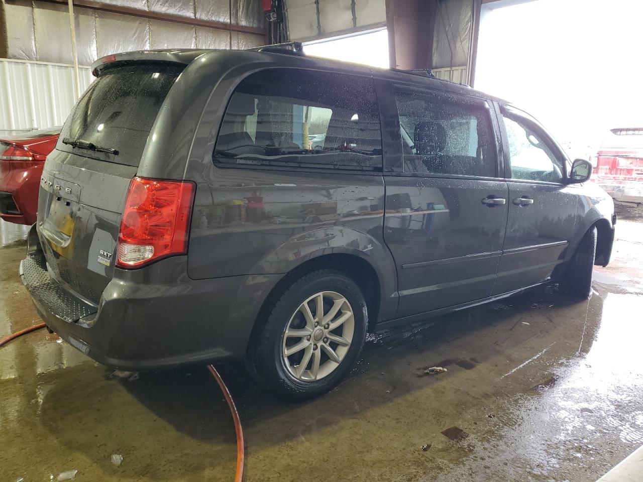 2016 Dodge Caravan - Image 3