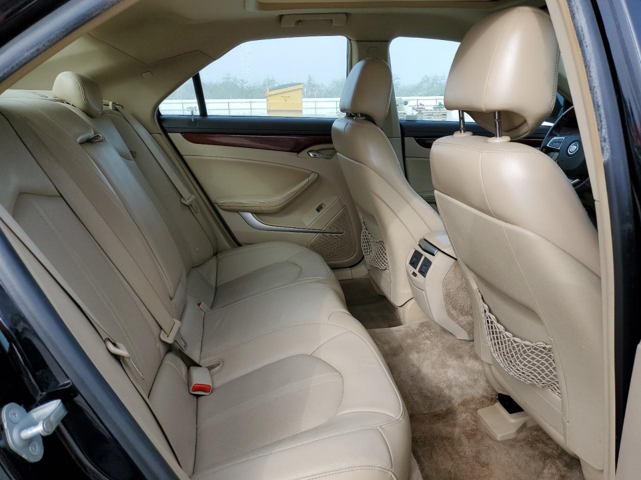 2010 Cadillac CTS - Image 10