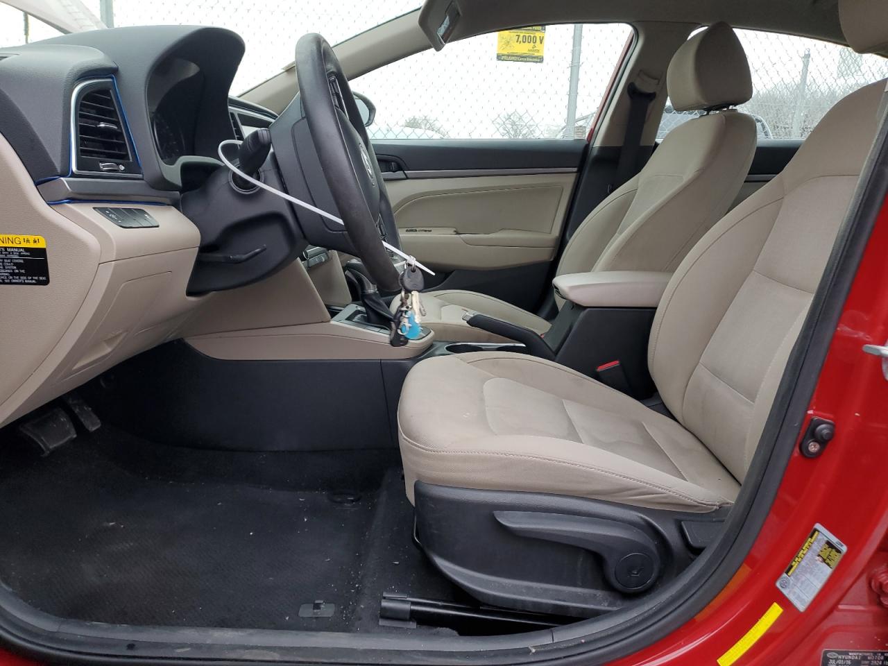 2017 Hyundai Elantra - Image 7