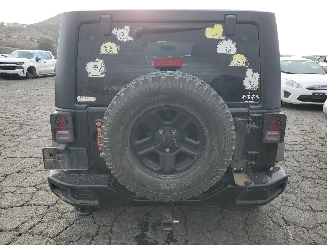 2017 Jeep Wrangler - Image 6