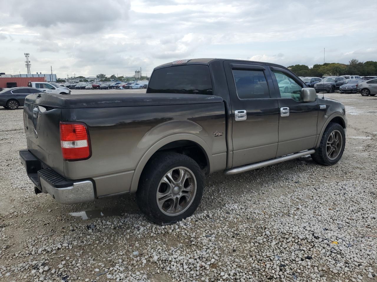 2004 Ford F-150 - Image 3