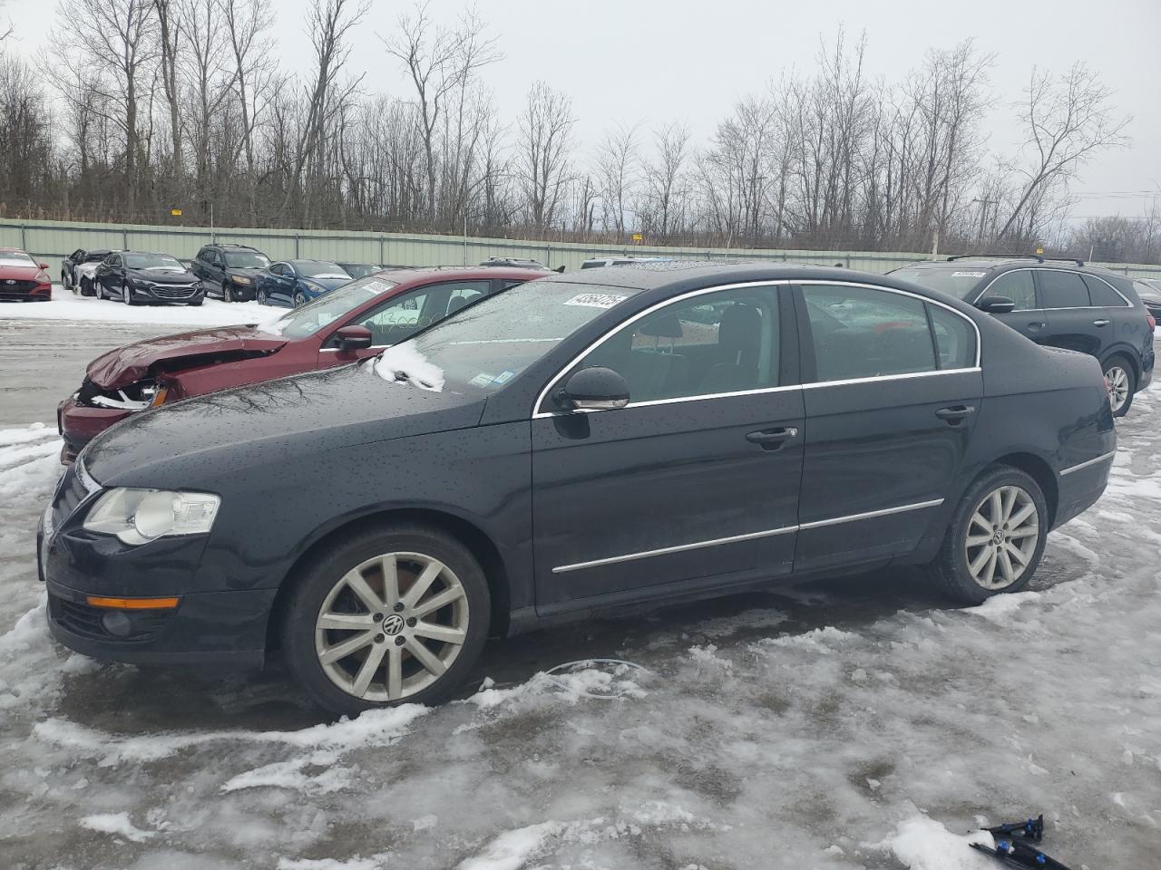 2010 Volkswagen Passat - Image 1