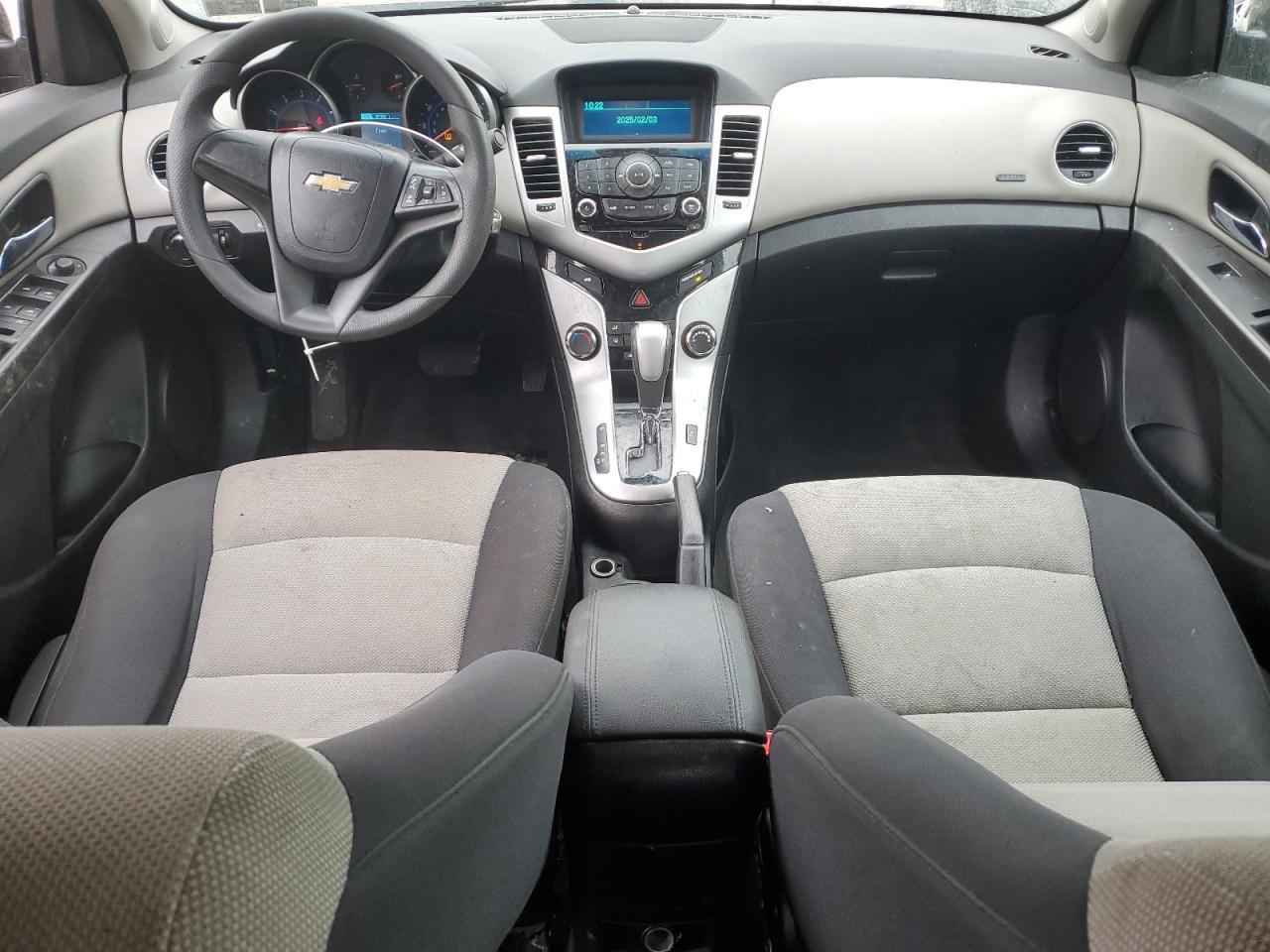 2016 Chevrolet Cruze - Image 8