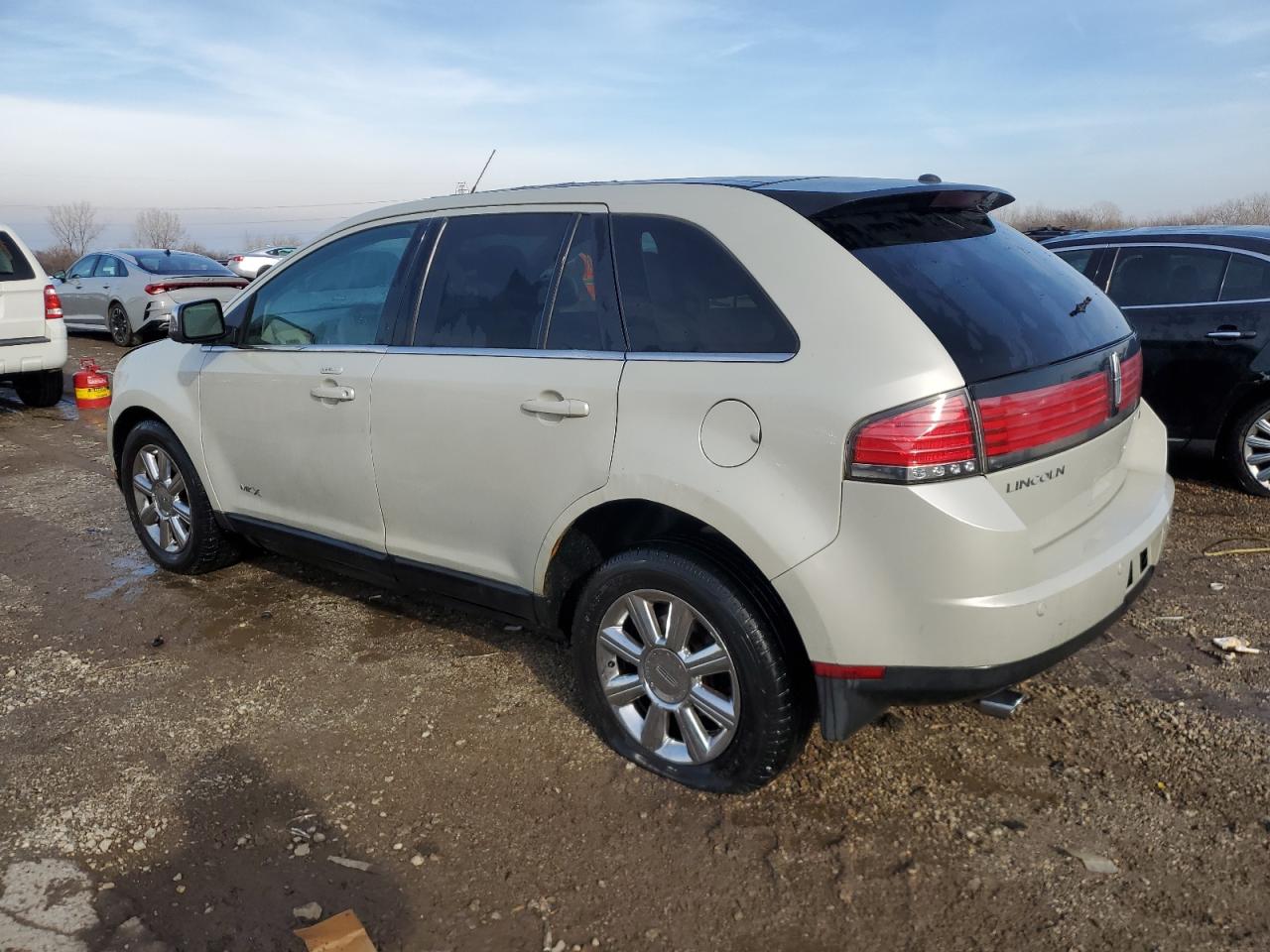 2007 Lincoln MKX - Image 2
