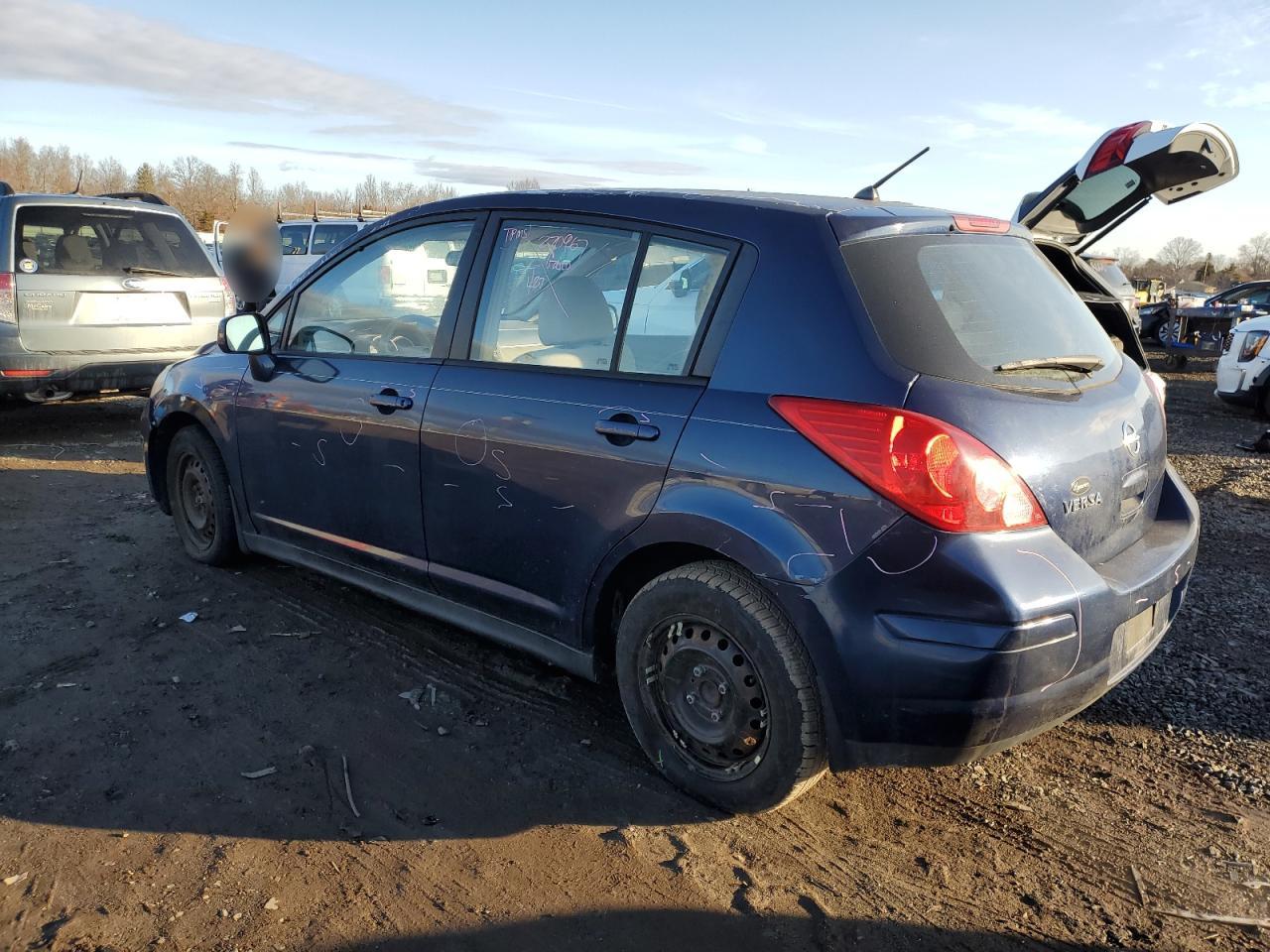 2007 Nissan Versa - Image 2