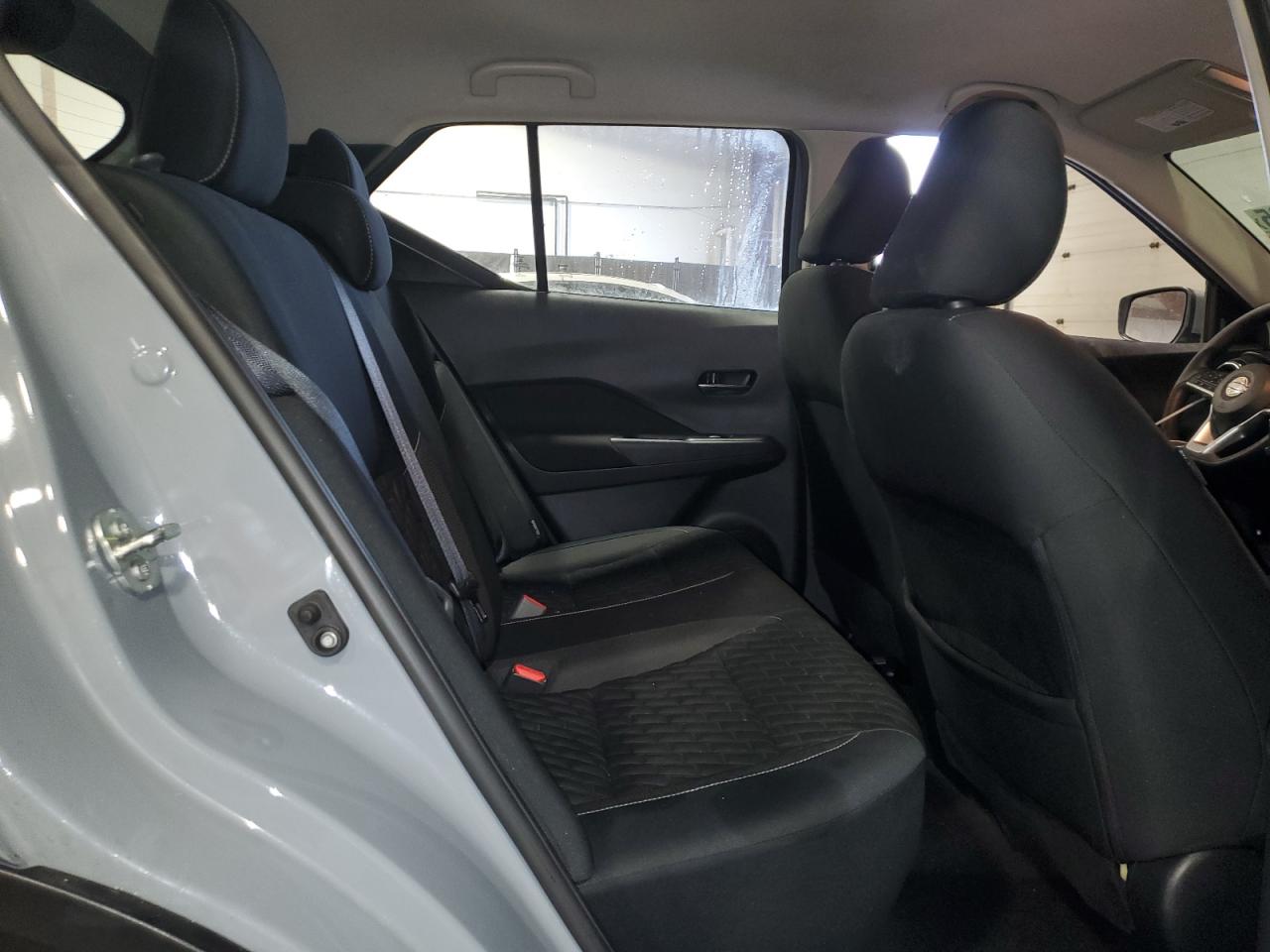 2022 Nissan Kicks - Image 11