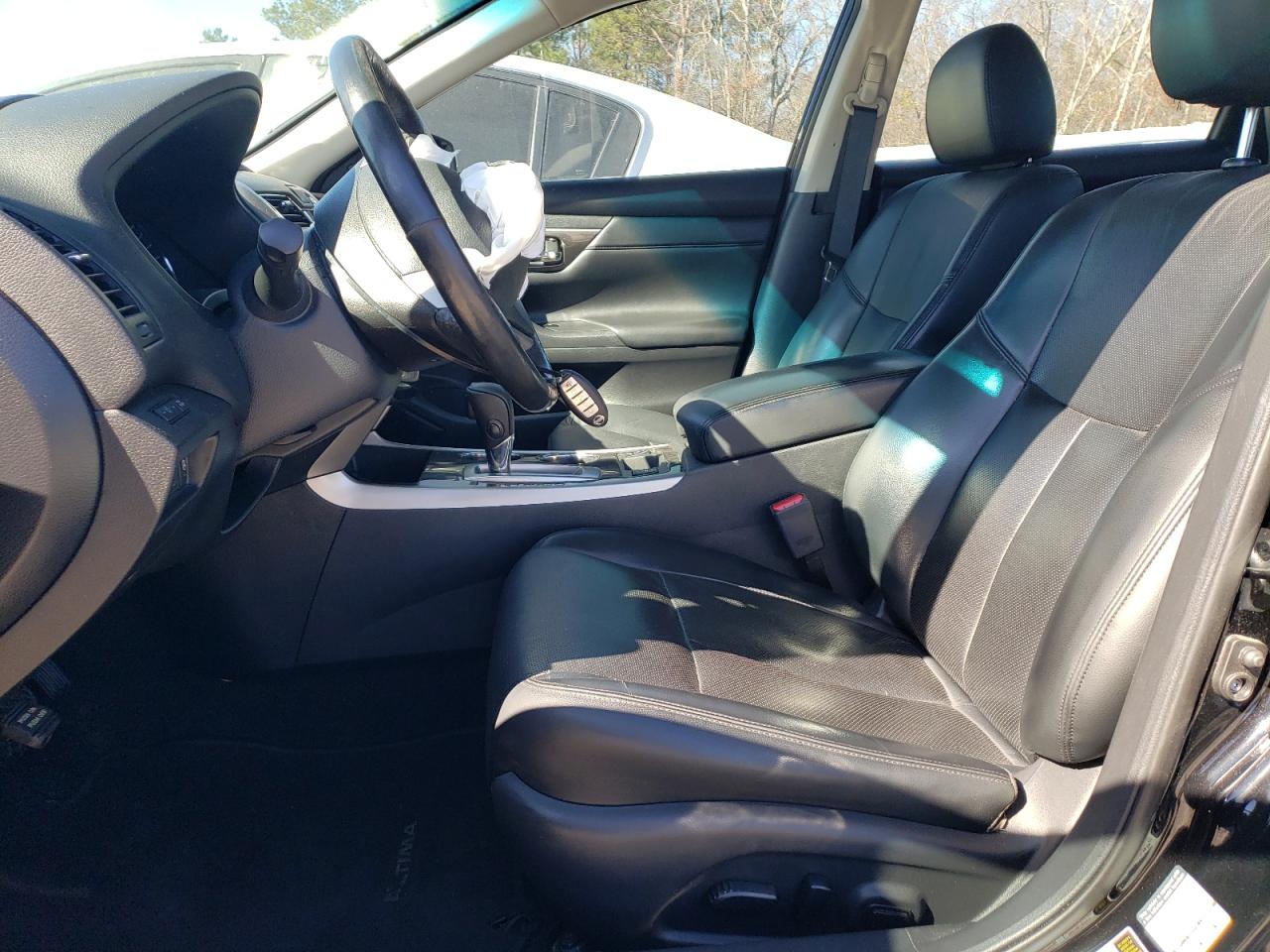 2015 Nissan Altima - Image 7