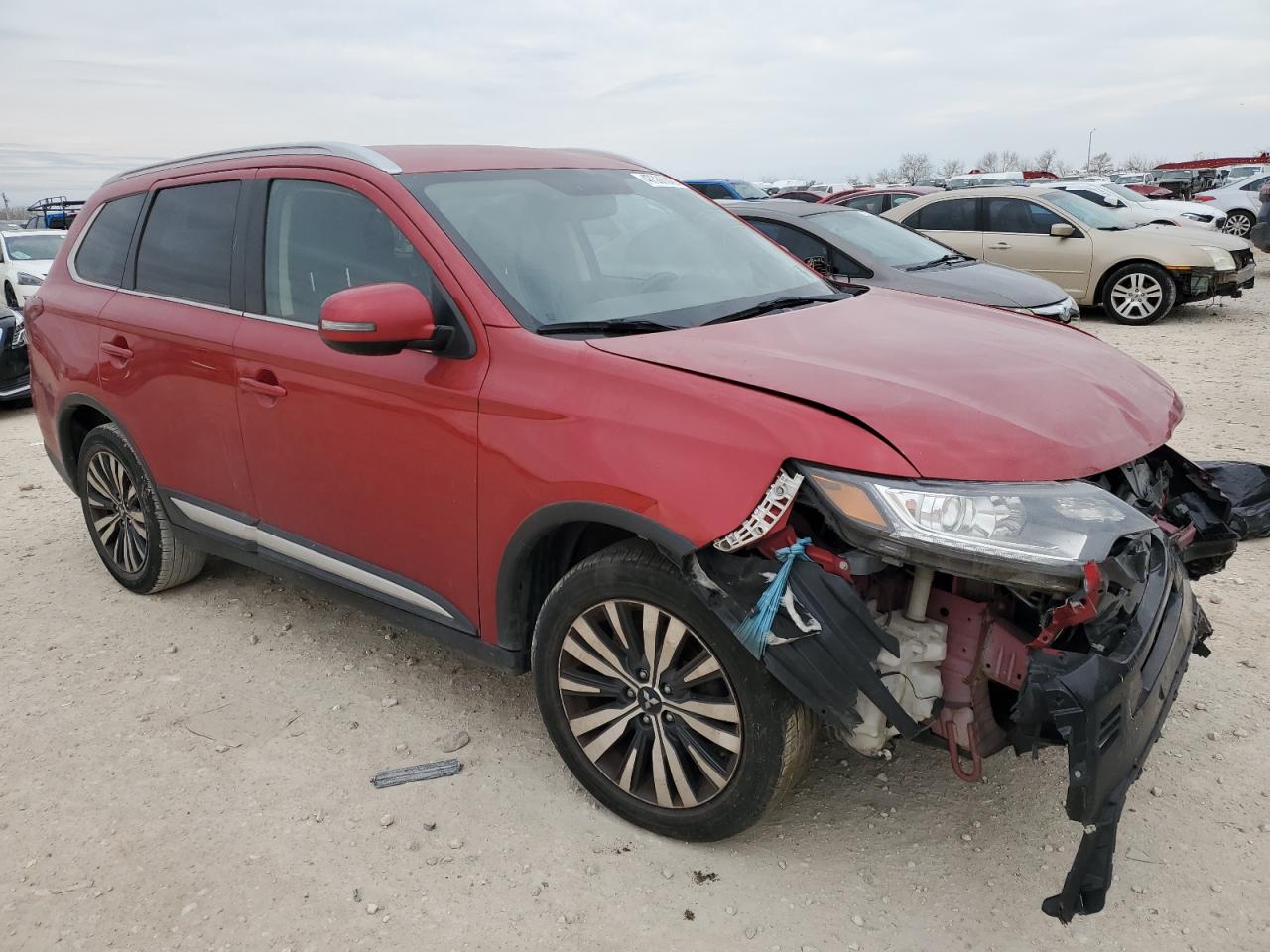 2019 Mitsubishi Outlander - Image 4