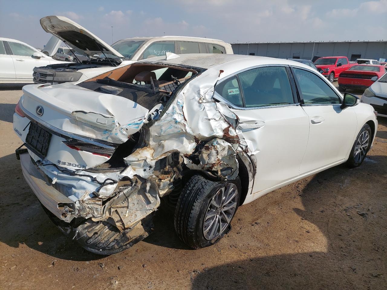 JTHB21B13P2210717 - 2023 Lexus ES 300H - #43670485