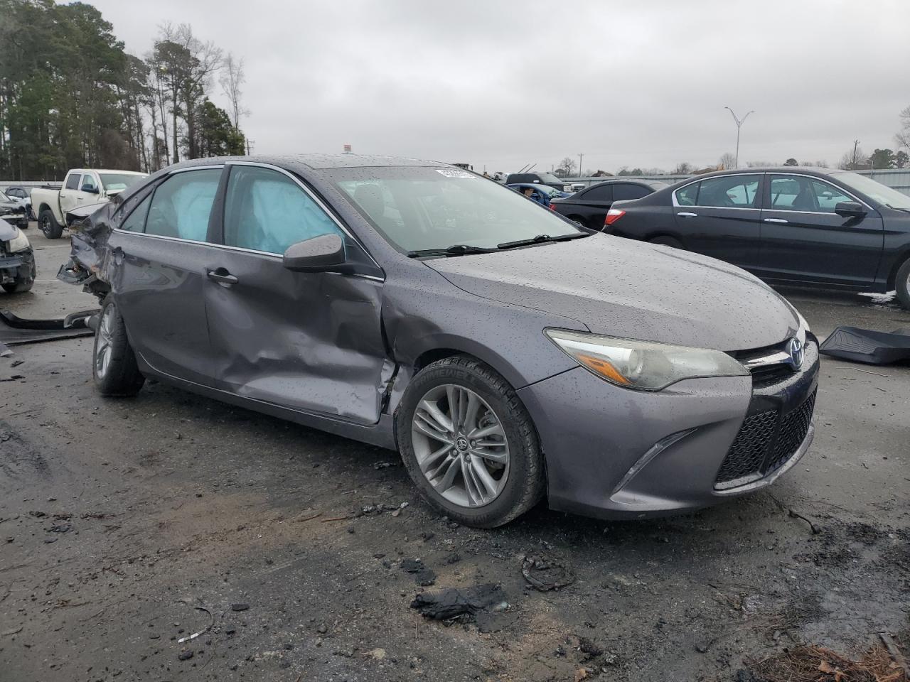 2015 Toyota Camry - Image 4