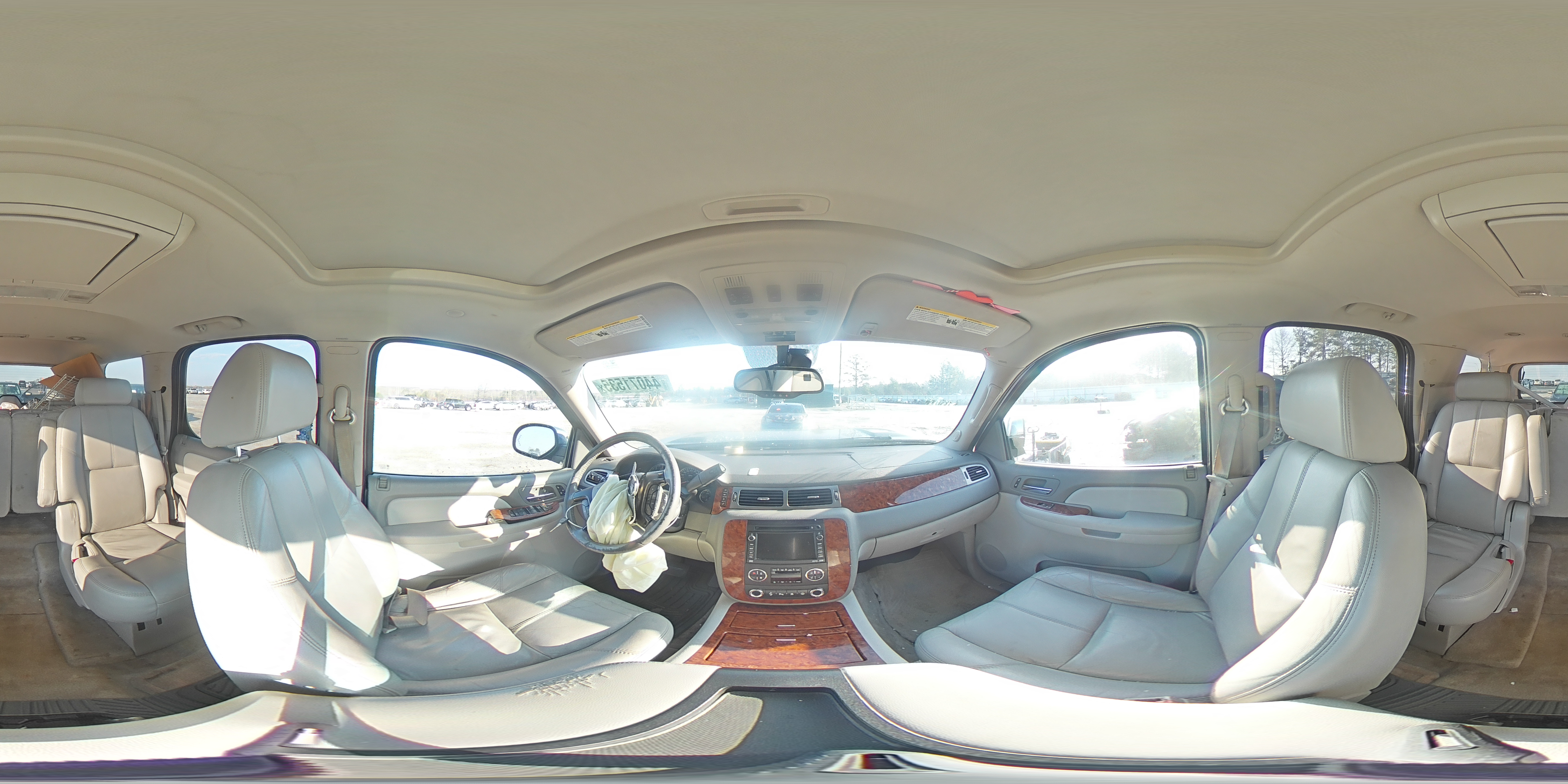 2007 Chevrolet Tahoe - Image 14