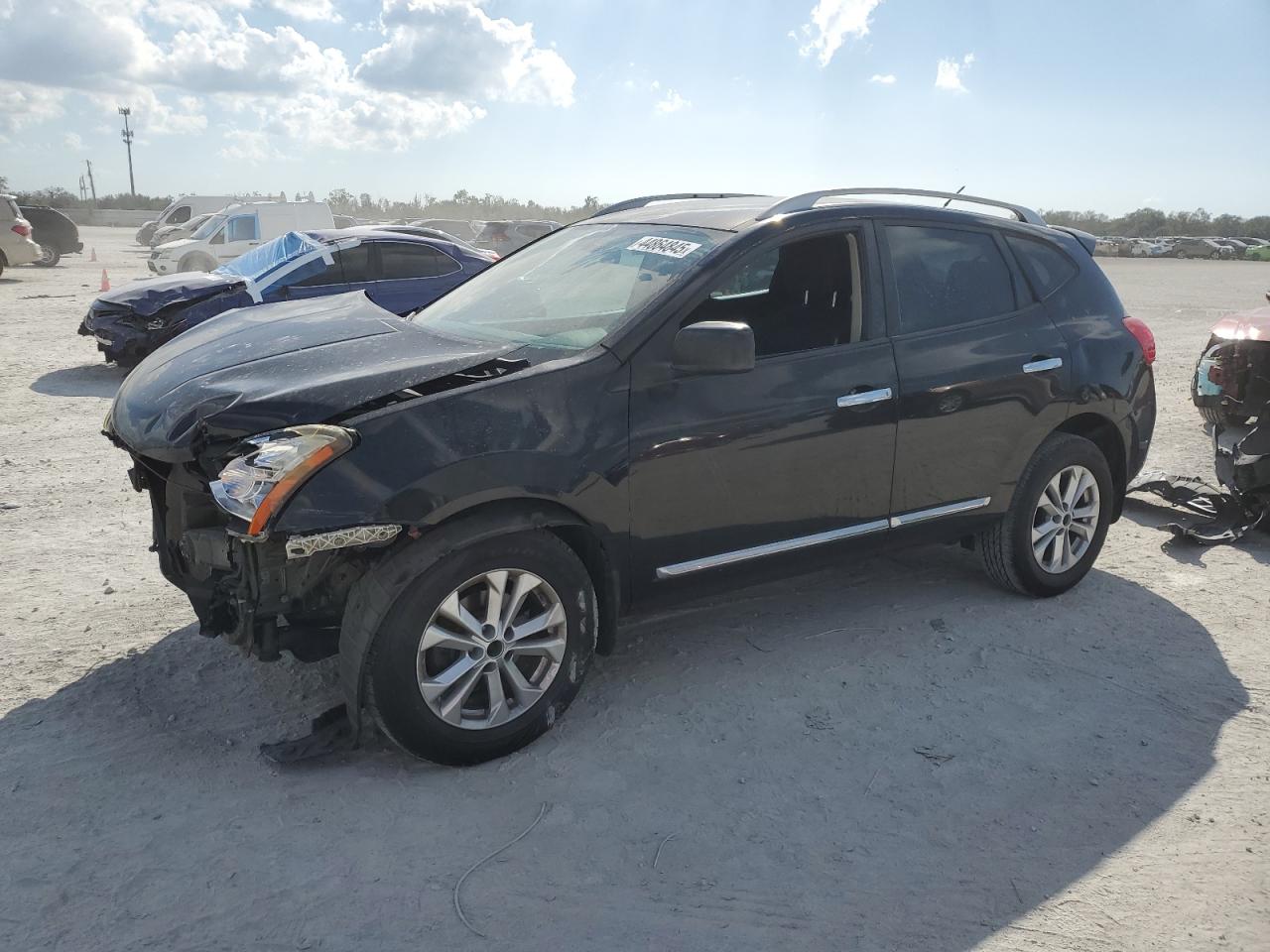 2015 Nissan Rogue - Image 1