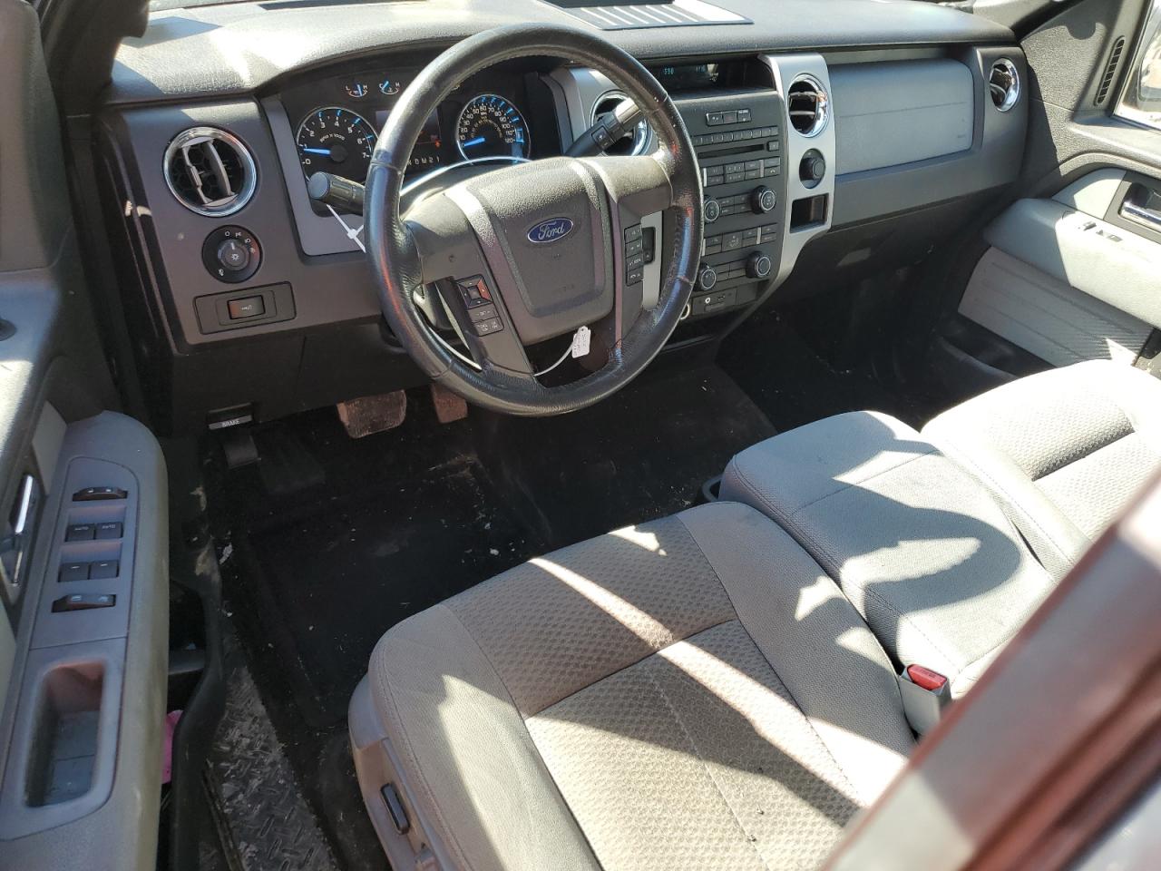 2012 Ford F-150 - Image 8