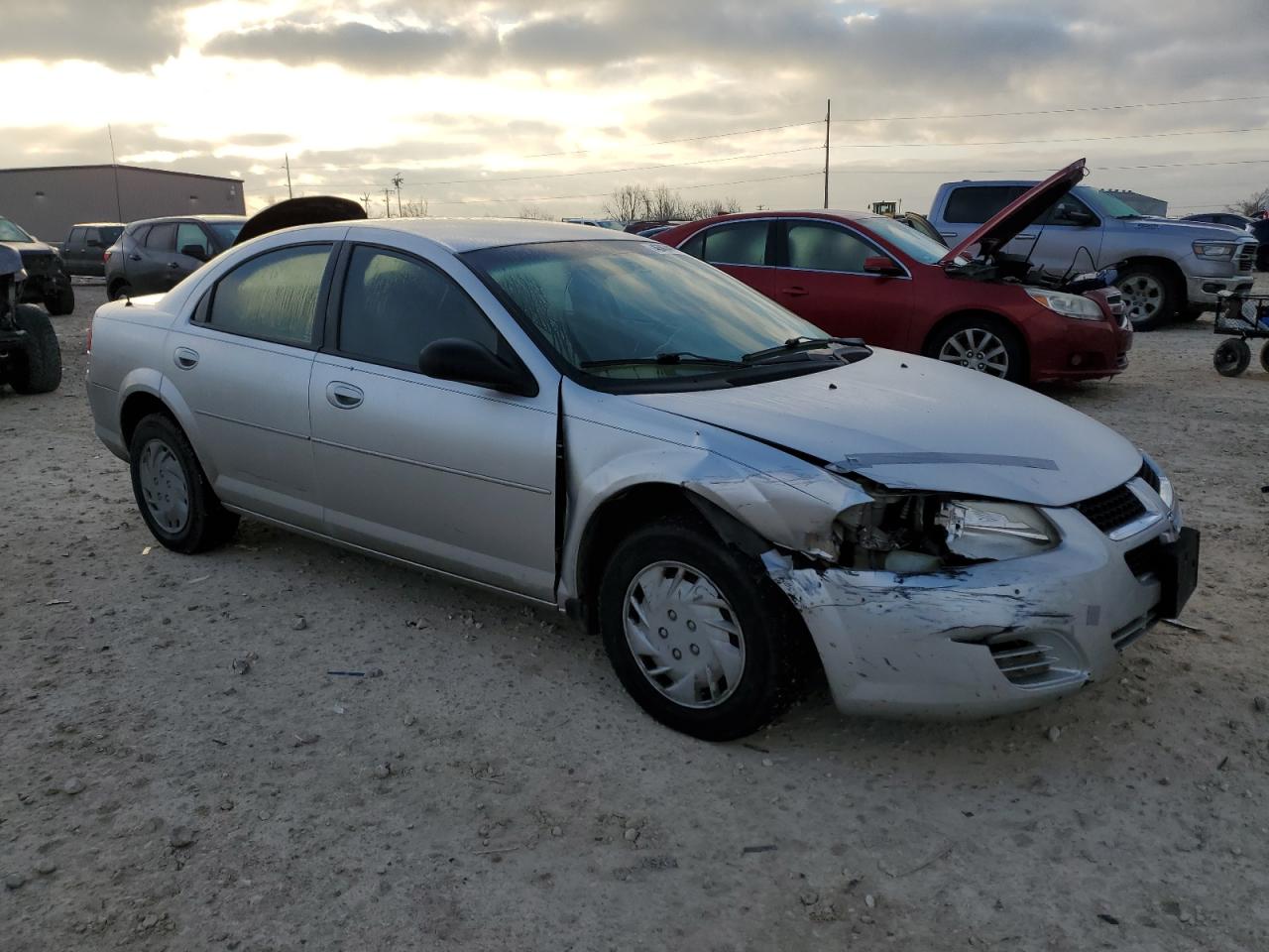 2005 Dodge Stratus - Image 4