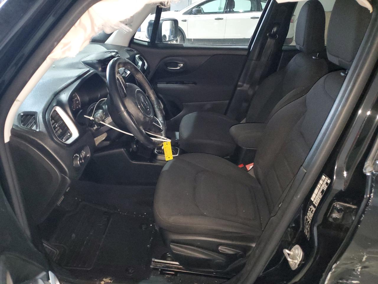 2018 Jeep Renegade - Image 7