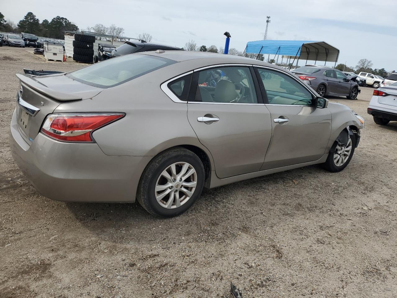 2014 Nissan Altima - Image 3