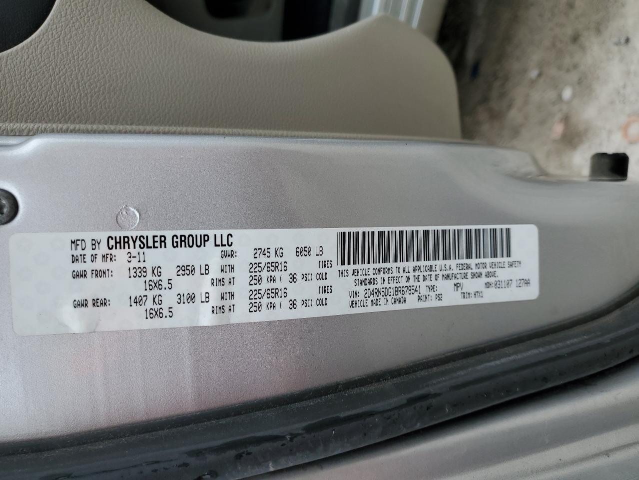 2011 Dodge Caravan - Image 13