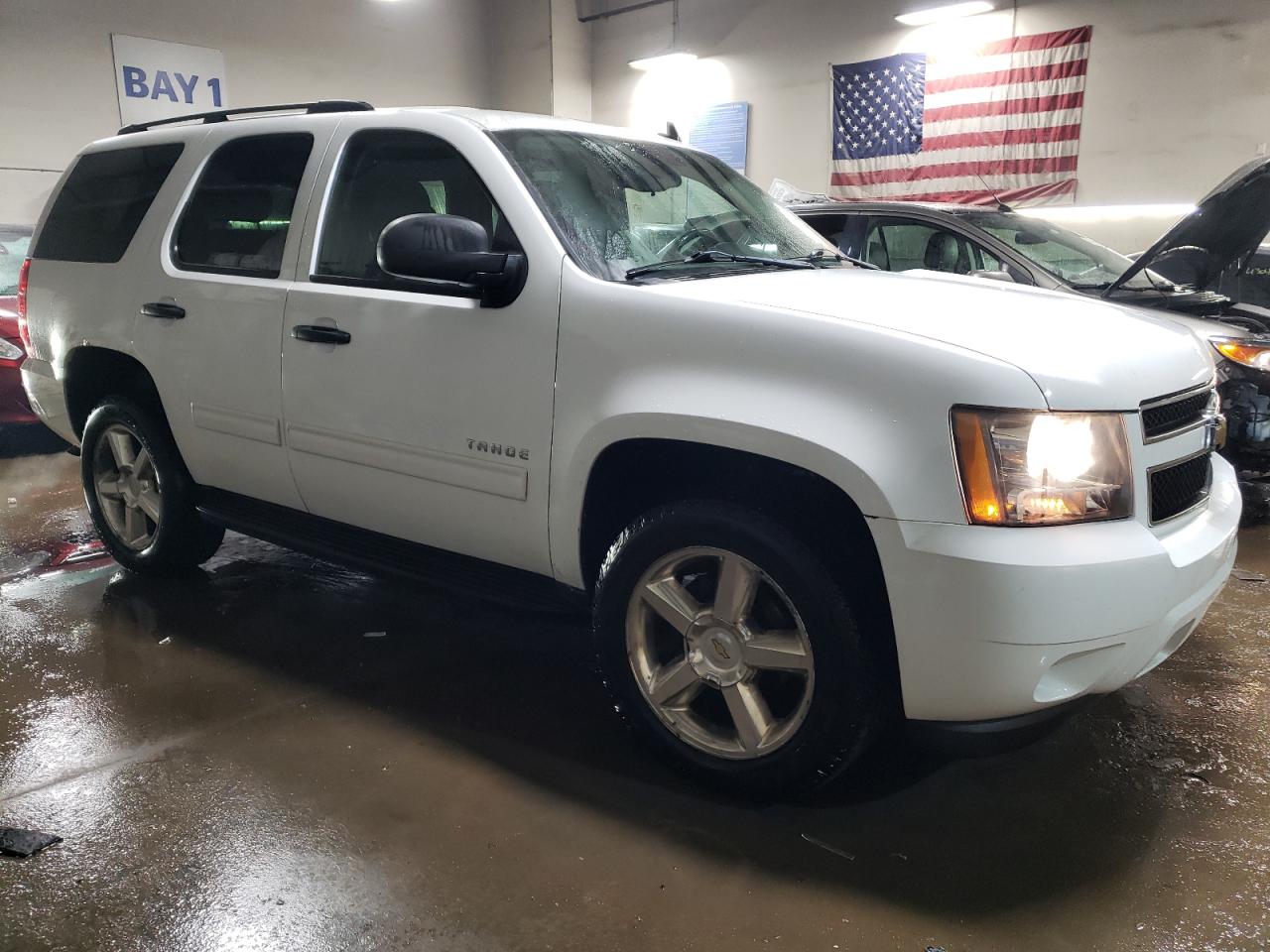 2010 Chevrolet Tahoe - Image 4