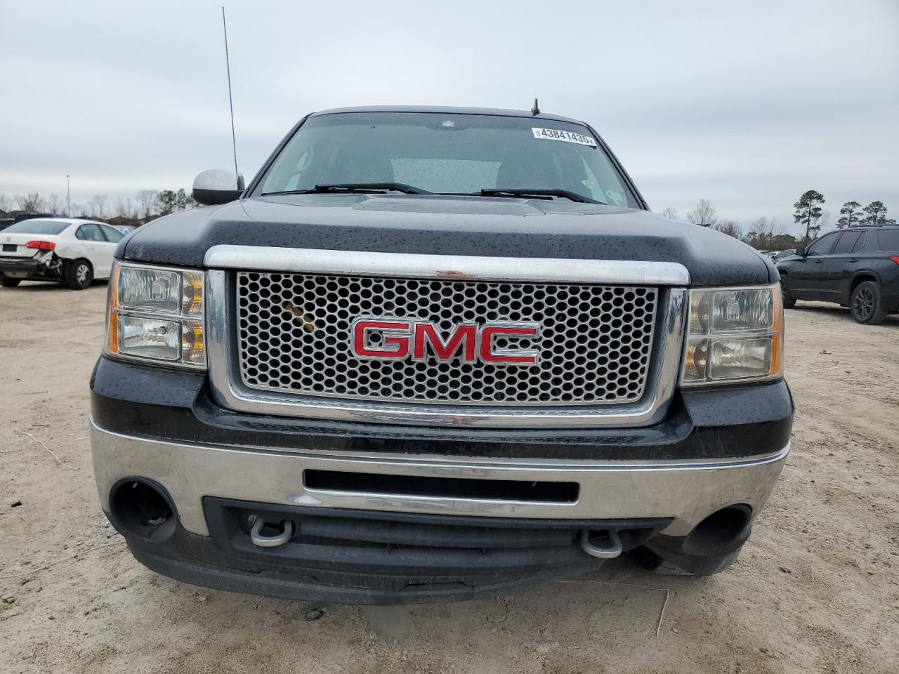 2012 GMC Sierra - Image 5