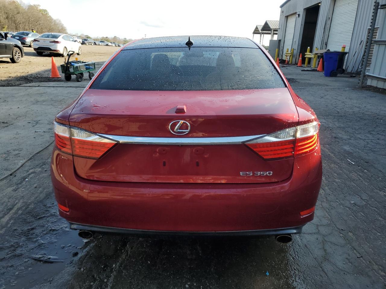 2015 Lexus ES - Image 6