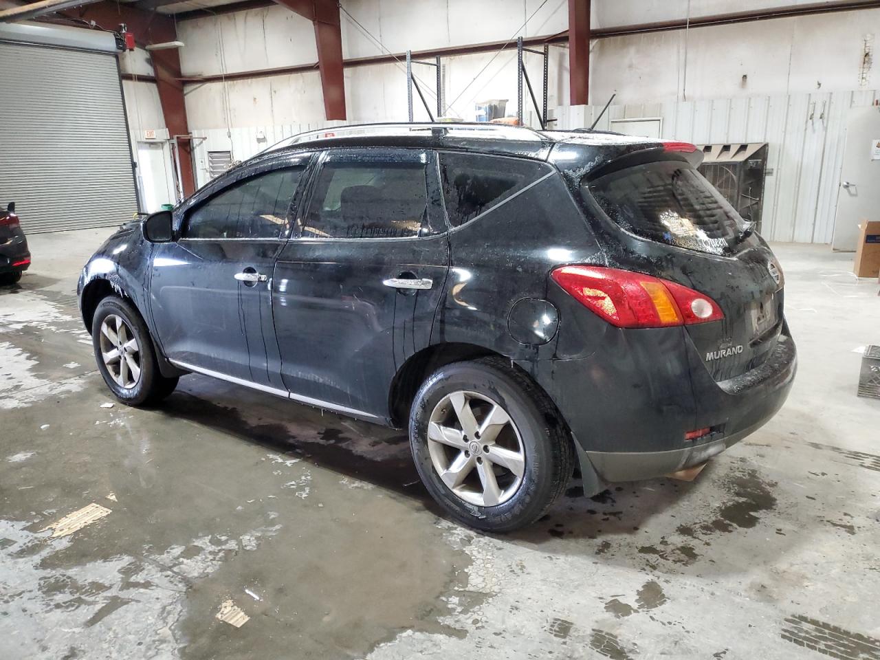 2010 Nissan Murano - Image 2