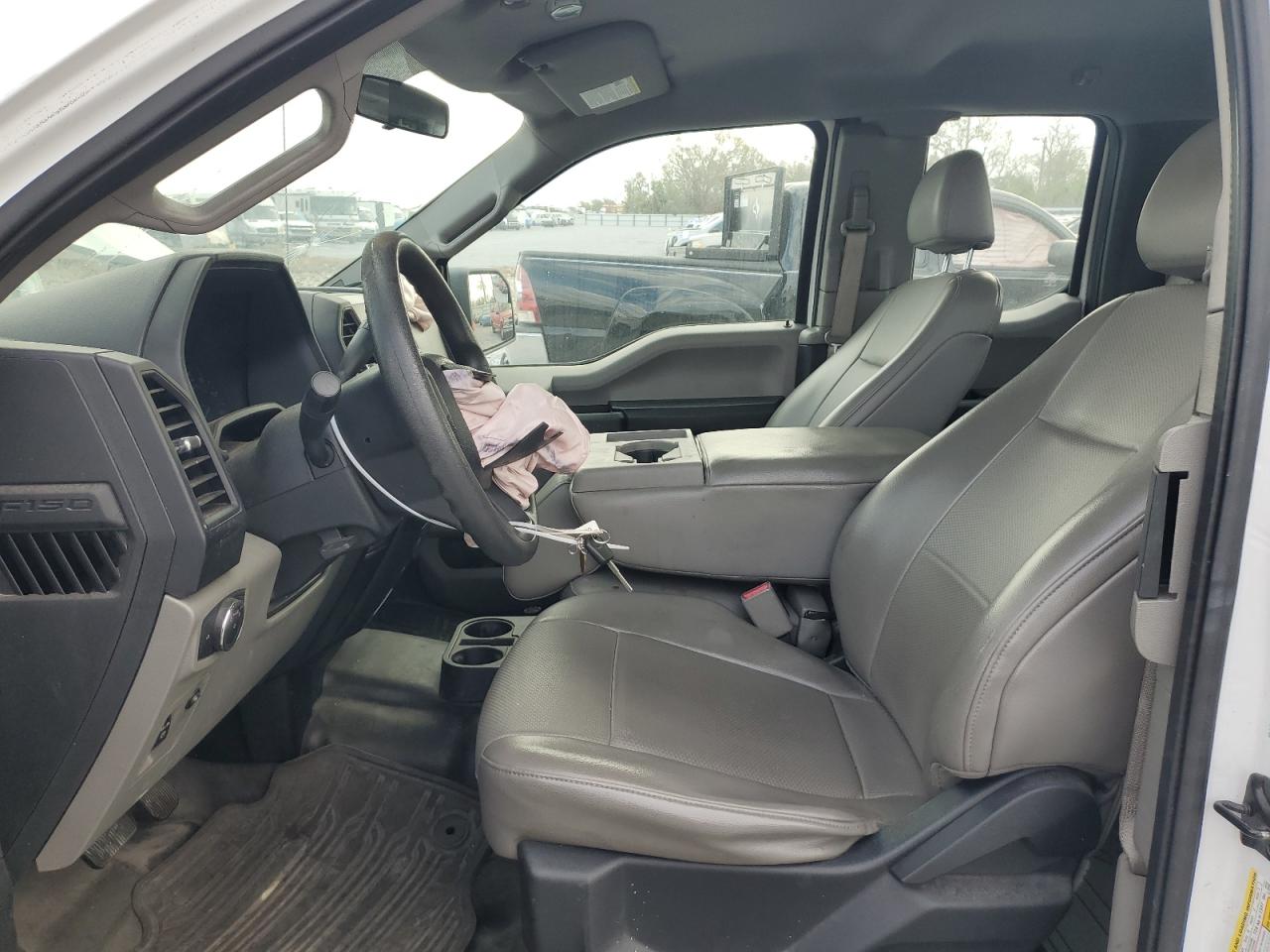 2016 Ford F-150 - Image 7