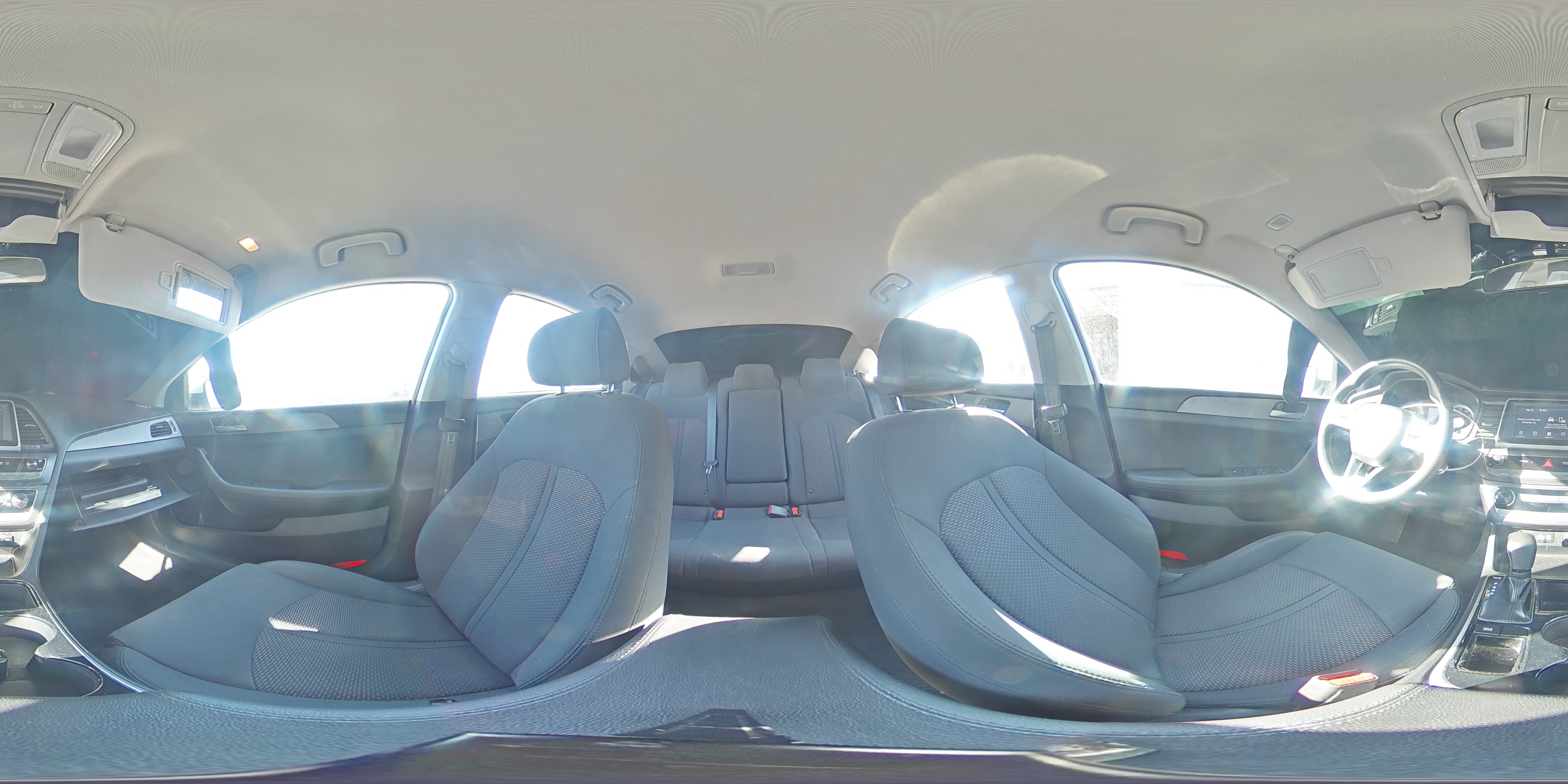 2019 Hyundai Sonata - Image 14